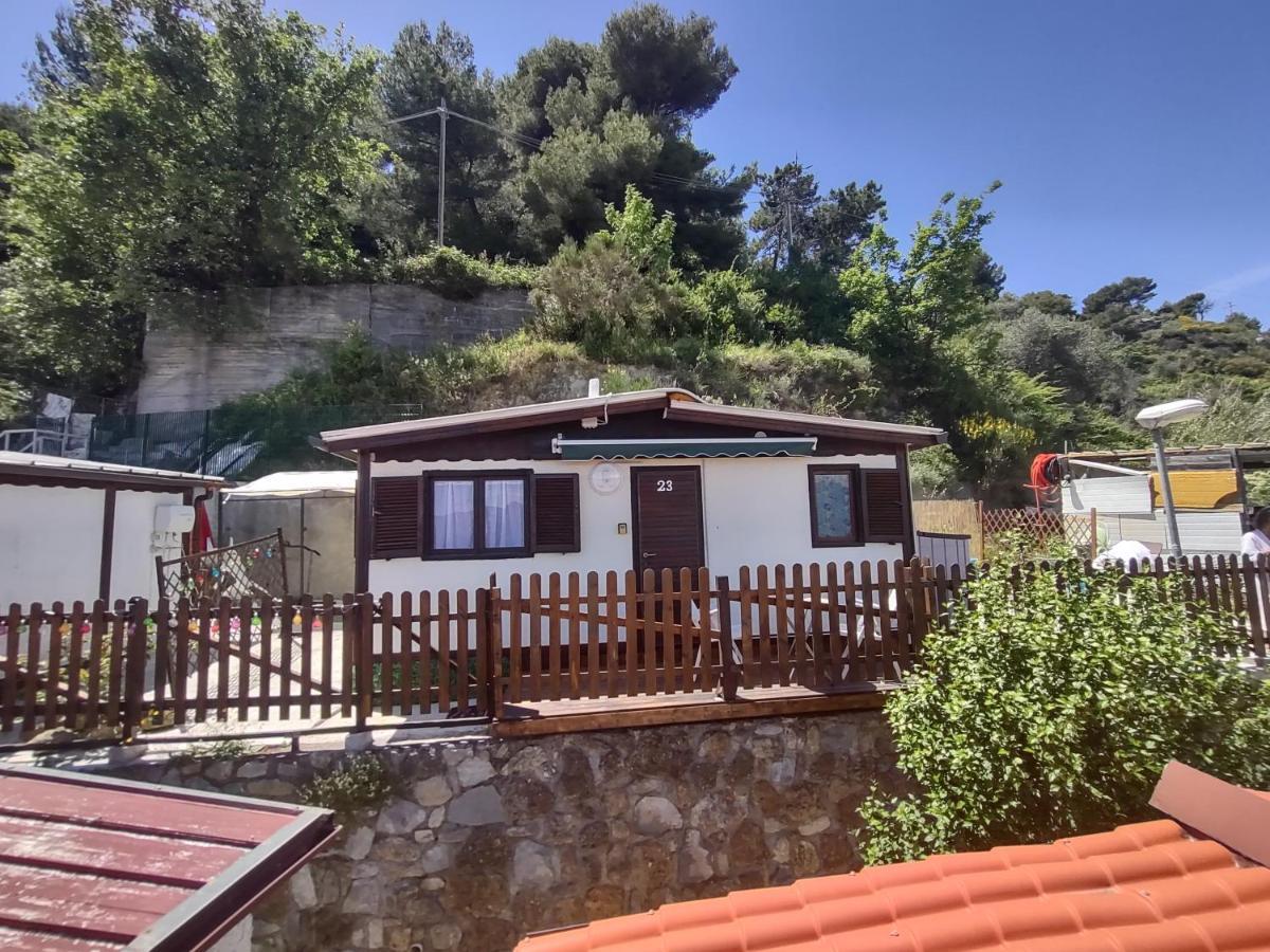 Bungalow Sixdays 3 Camporosso (Liguria) Exterior foto